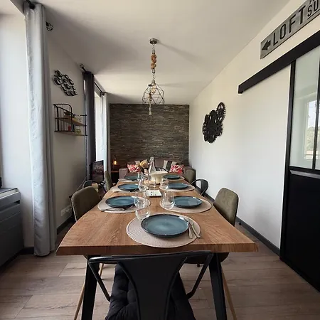 Capitainerie - Vue Exceptionnelle Sur Le -2 Mn A Pied De La - 2 1er Et 2eme Etage 8 P 2 Cuisines 2 Salle D'eau 2 2 Wc Separe - Centre - Parking Gratuit A Proximite Proche Bayeux Et Omaha شقة