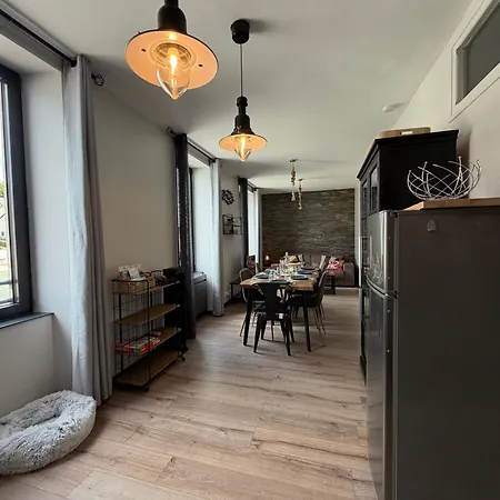 Capitainerie - Vue Exceptionnelle Sur Le -2 Mn A Pied De La - 2 1er Et 2eme Etage 8 P 2 Cuisines 2 Salle D'eau 2 2 Wc Separe - Centre - Parking Gratuit A Proximite Proche Bayeux Et Omaha