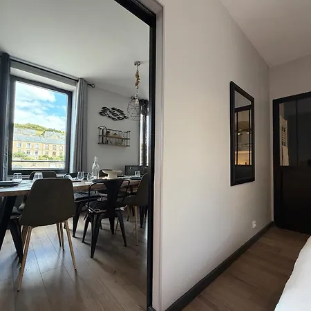 Capitainerie - Vue Exceptionnelle Sur Le -2 Mn A Pied De La - 2 1er Et 2eme Etage 8 P 2 Cuisines 2 Salle D'eau 2 2 Wc Separe - Centre - Parking Gratuit A Proximite Proche Bayeux Et Omaha بورت-أون-بيسين-هوباين