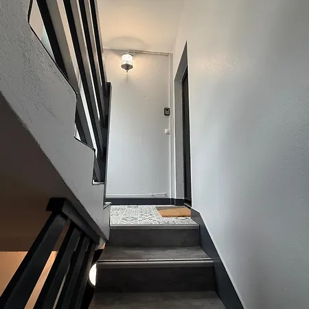 Capitainerie - Vue Exceptionnelle Sur Le -2 Mn A Pied De La - 2 1er Et 2eme Etage 8 P 2 Cuisines 2 Salle D'eau 2 2 Wc Separe - Centre - Parking Gratuit A Proximite Proche Bayeux Et Omaha Apartment Port-en-Bessin-Huppain