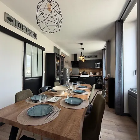 Capitainerie - Vue Exceptionnelle Sur Le -2 Mn A Pied De La - 2 1er Et 2eme Etage 8 P 2 Cuisines 2 Salle D'eau 2 2 Wc Separe - Centre - Parking Gratuit A Proximite Proche Bayeux Et Omaha شقة بورت-أون-بيسين-هوباين